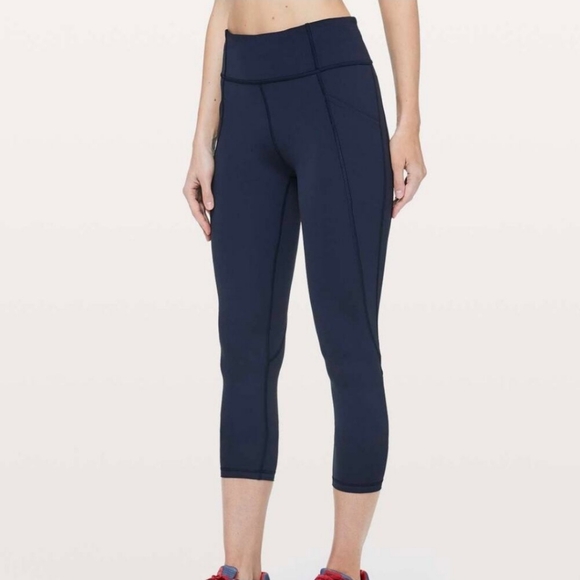 lululemon athletica Pants - Lululemon Time To Sweat Crop Leggings Size 8